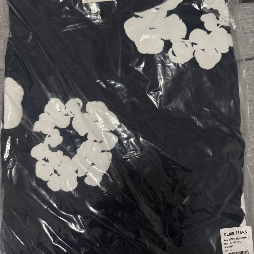 Denim Tears Navy and White Floral Top